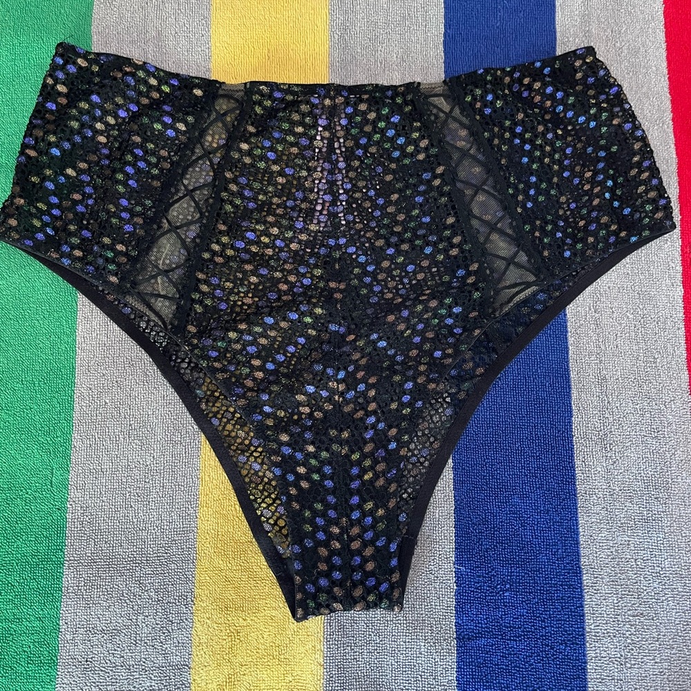 Lingerie by Rihanna
Savage X Fenty panties